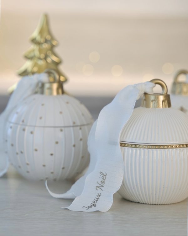 Boule de Noël Premium en Jesmonite & Cire